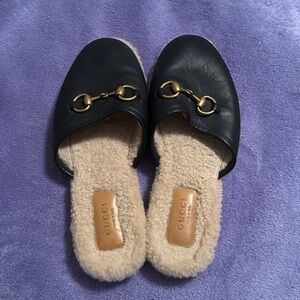 Gucci Black Leather Shearling Horsebit Fria Loafers Size 38